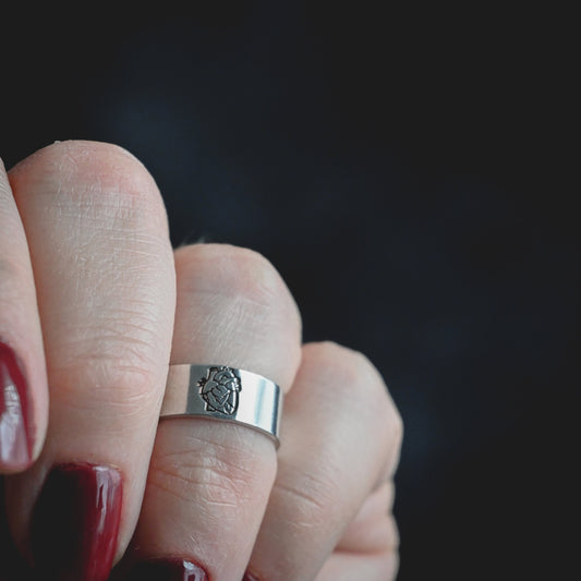 Anatomical Heart Ring